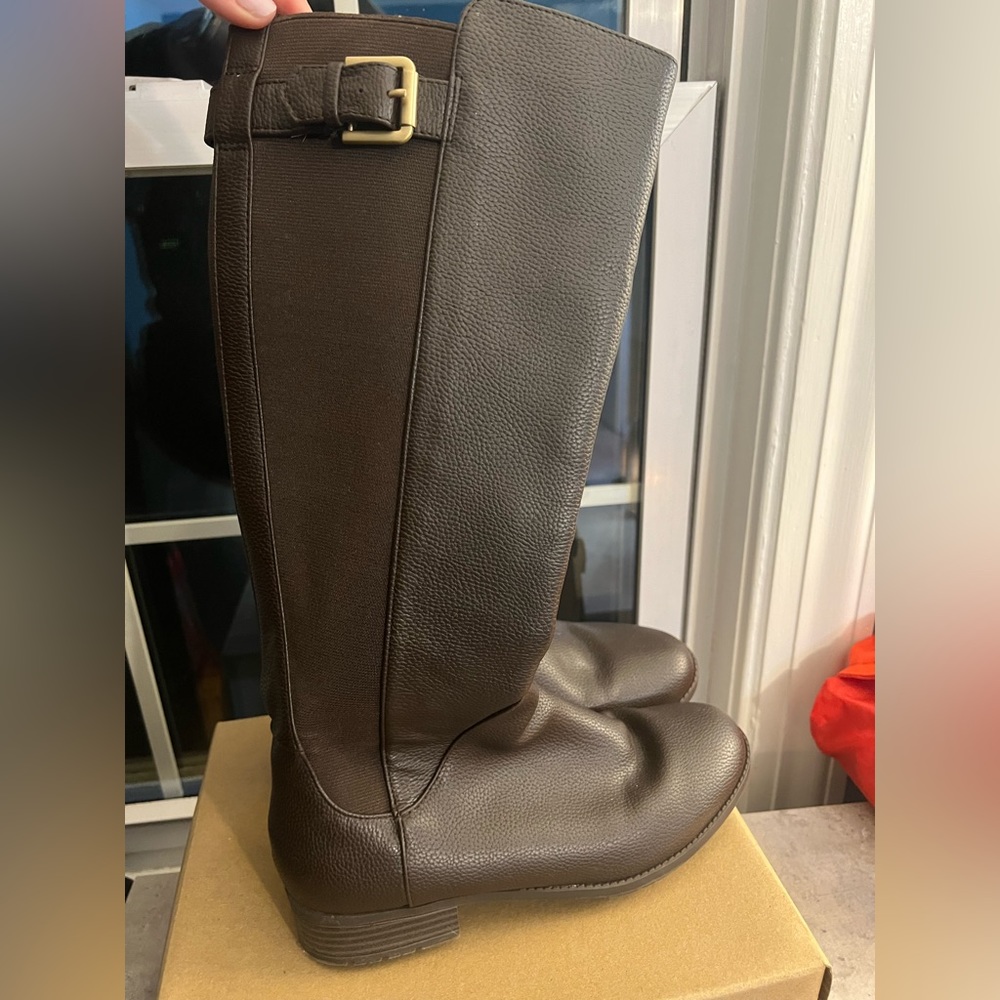 | GH Bass & Co Boots | Sz 8 |